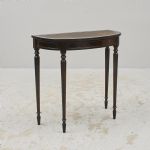 1540 7122 CONSOLE TABLE